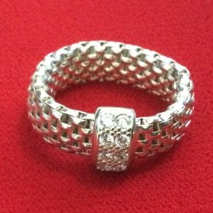 Silpada Italia Stretch Ring